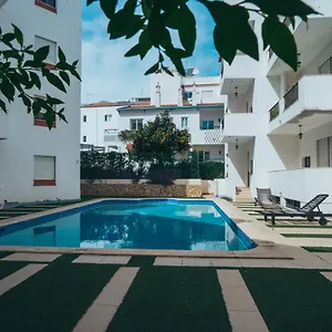 https://apartamento-deluxe-oldtown-30-by-portugalferias.hotelaalgarve.com